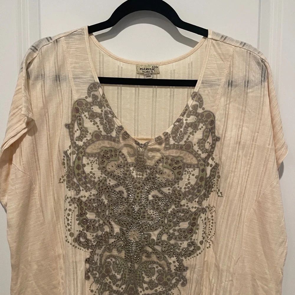 One World Henley Tee 2X ladies blouse. - Picture 3 of 4